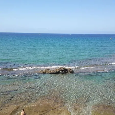 Mer Et Piscine דירה