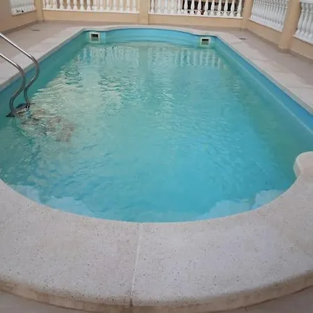 Mer Et Piscine * تورّيفيِخا